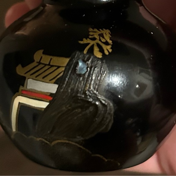 1 Vintage Japanese Hand painted Dove S&P shakers. Can be used for Cinnamon or…. - Picture 6 of 9